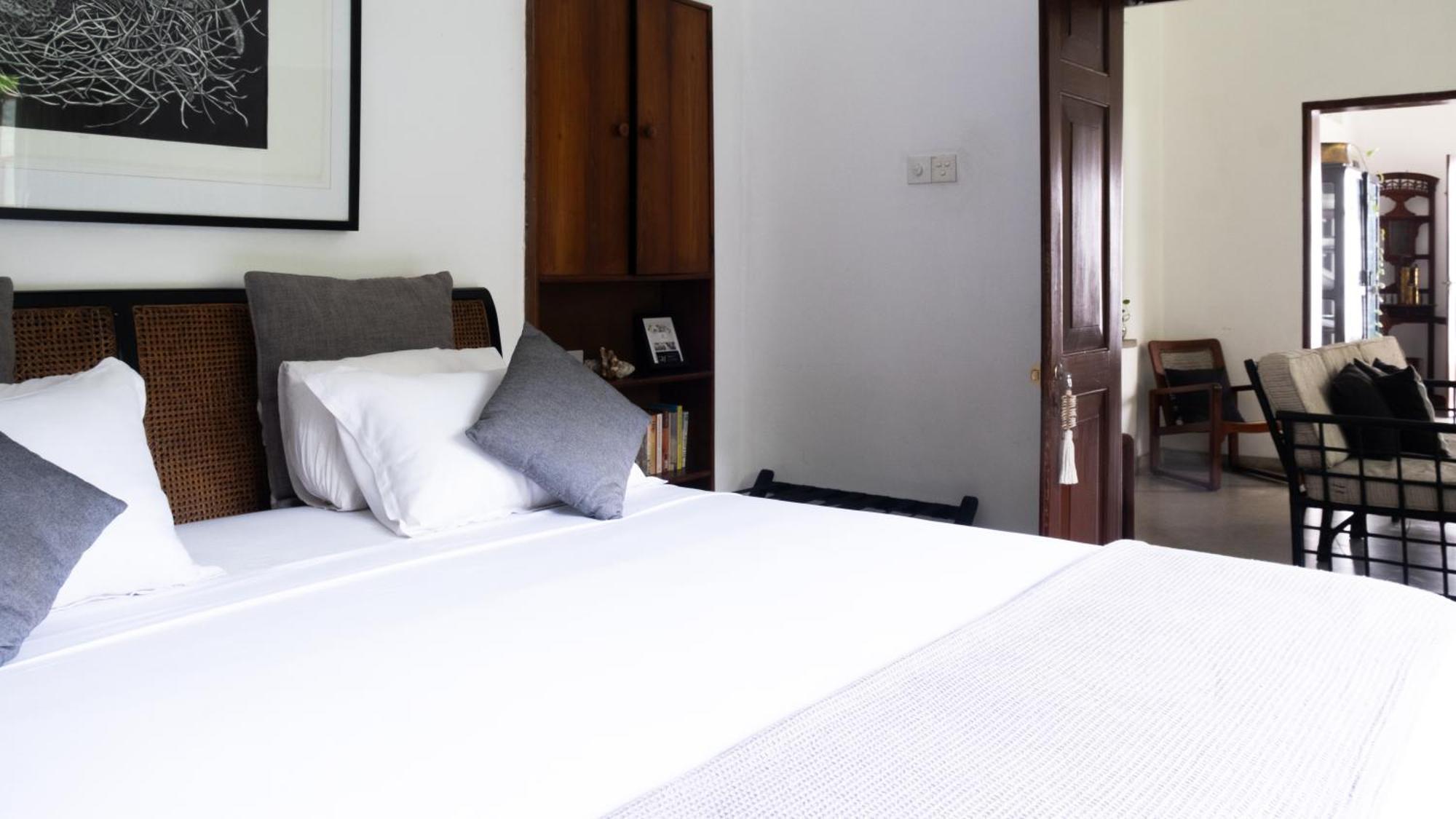 "27" Spathodea- Oasis In The City Colombo Exterior photo